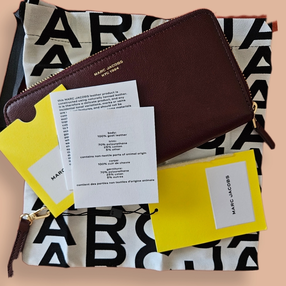 NWT Marc Jacobs Wallet Wristlet